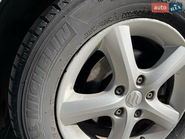 Сузуки СХ4 2007 в Южное на Automoto.ua Серый Сузуки СХ4, объемом двигателя 1.6 л и пробегом 165 тыс. км за 7300 $, фото 34 на Automoto.ua
