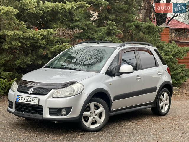 Серый Сузуки СХ4, объемом двигателя 1.59 л и пробегом 209 тыс. км за 5150 $, фото 5 на Automoto.ua
