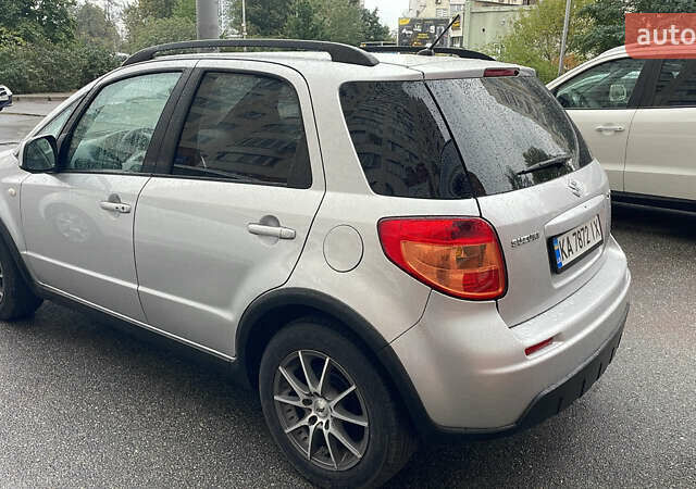 Сузуки СХ4 2007 в Киеве на Automoto.ua Серый Сузуки СХ4, объемом двигателя 1.6 л и пробегом 154 тыс. км за 6800 $, фото 10 на Automoto.ua