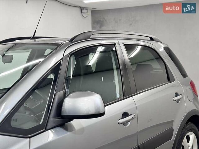 Серый Сузуки СХ4, объемом двигателя 1.6 л и пробегом 133 тыс. км за 7999 $, фото 11 на Automoto.ua