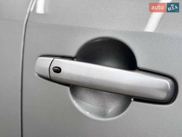 Серый Сузуки СХ4, объемом двигателя 1.6 л и пробегом 133 тыс. км за 7999 $, фото 2 на Automoto.ua