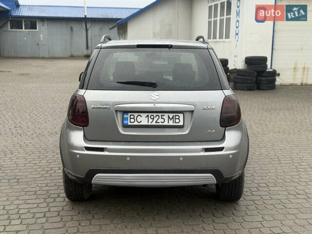 Сірий Сузукі СХ4, об'ємом двигуна 1.59 л та пробігом 280 тис. км за 4999 $, фото 4 на Automoto.ua