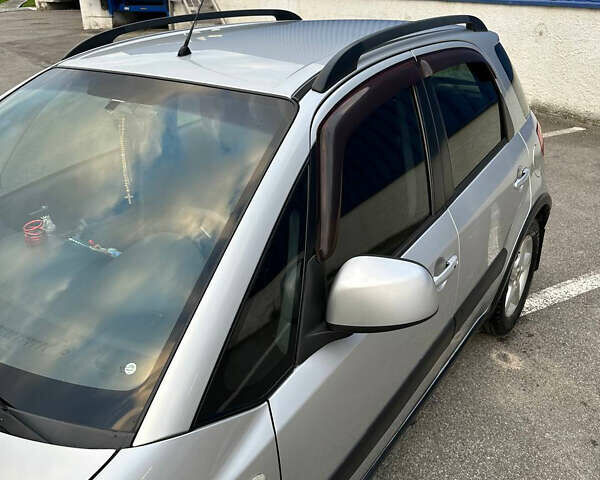 Серый Сузуки СХ4, объемом двигателя 1.59 л и пробегом 234 тыс. км за 7000 $, фото 8 на Automoto.ua