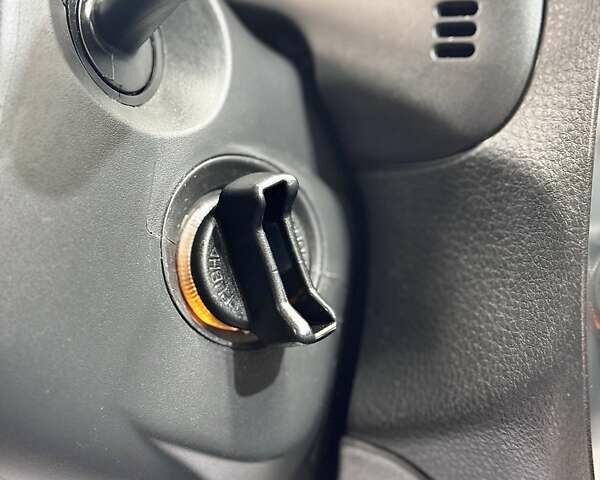 Серый Сузуки СХ4, объемом двигателя 1.6 л и пробегом 133 тыс. км за 7999 $, фото 98 на Automoto.ua