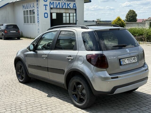 Сузуки СХ4 2008 в Яворове на Automoto.ua Серый Сузуки СХ4, объемом двигателя 1.6 л и пробегом 280 тыс. км за 5000 $, фото 3 на Automoto.ua