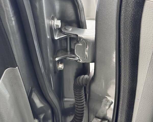 Серый Сузуки СХ4, объемом двигателя 1.6 л и пробегом 133 тыс. км за 7999 $, фото 83 на Automoto.ua