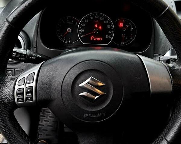 Сірий Сузукі СХ4, об'ємом двигуна 1.6 л та пробігом 121 тис. км за 8100 $, фото 5 на Automoto.ua