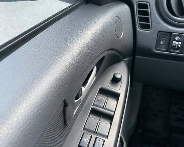 Серый Сузуки СХ4, объемом двигателя 1.59 л и пробегом 234 тыс. км за 7000 $, фото 12 на Automoto.ua