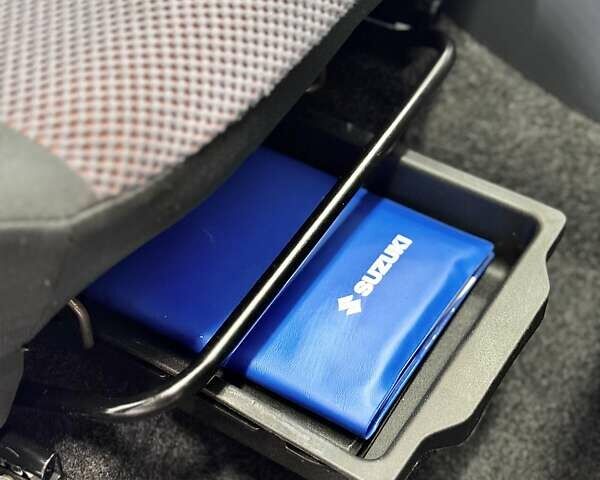 Серый Сузуки СХ4, объемом двигателя 1.6 л и пробегом 133 тыс. км за 7999 $, фото 117 на Automoto.ua