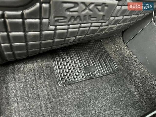 Серый Сузуки СХ4, объемом двигателя 1.6 л и пробегом 148 тыс. км за 5200 $, фото 14 на Automoto.ua