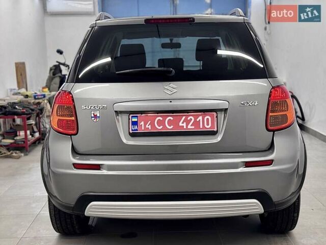 Серый Сузуки СХ4, объемом двигателя 1.6 л и пробегом 133 тыс. км за 7999 $, фото 22 на Automoto.ua