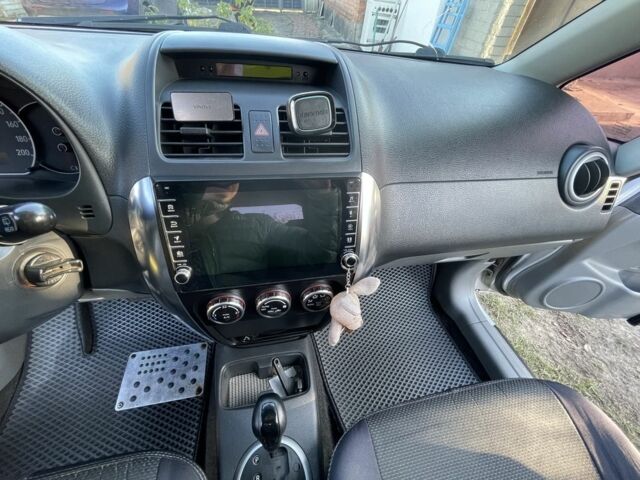 Серый Сузуки СХ4, объемом двигателя 1.6 л и пробегом 212 тыс. км за 7000 $, фото 11 на Automoto.ua