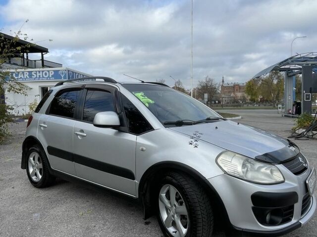 Серый Сузуки СХ4, объемом двигателя 1.6 л и пробегом 212 тыс. км за 7000 $, фото 3 на Automoto.ua