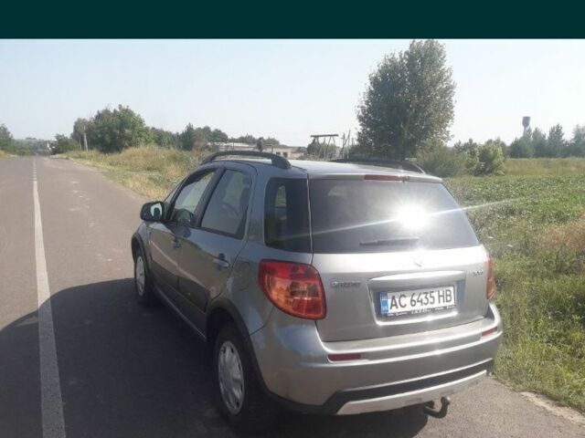 Сірий Сузукі СХ4, об'ємом двигуна 2 л та пробігом 200 тис. км за 7777 $, фото 1 на Automoto.ua
