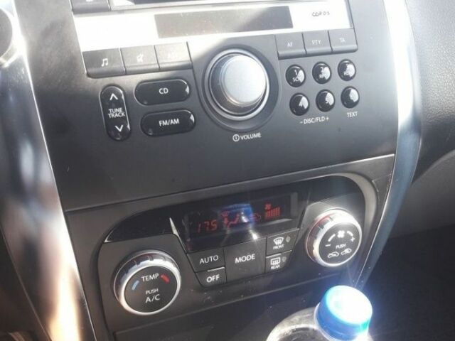 Сірий Сузукі СХ4, об'ємом двигуна 2 л та пробігом 200 тис. км за 7777 $, фото 2 на Automoto.ua