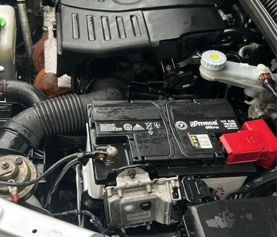 Серый Сузуки СХ4, объемом двигателя 1.6 л и пробегом 243 тыс. км за 7000 $, фото 7 на Automoto.ua