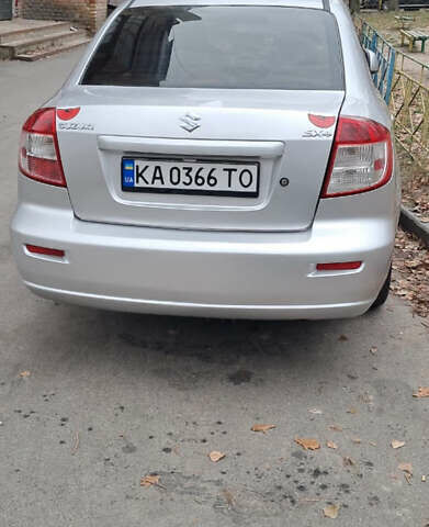 Серый Сузуки СХ4, объемом двигателя 1.6 л и пробегом 261 тыс. км за 4000 $, фото 1 на Automoto.ua