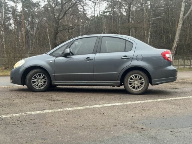 Серый Сузуки СХ4, объемом двигателя 1.6 л и пробегом 205 тыс. км за 5700 $, фото 3 на Automoto.ua