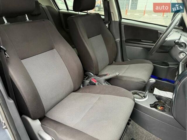 Серый Сузуки СХ4, объемом двигателя 1.6 л и пробегом 106 тыс. км за 6500 $, фото 20 на Automoto.ua