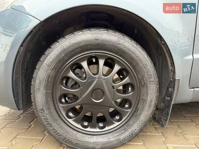 Серый Сузуки СХ4, объемом двигателя 1.6 л и пробегом 106 тыс. км за 6500 $, фото 3 на Automoto.ua