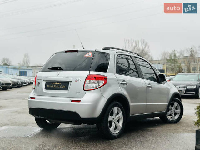 Сірий Сузукі СХ4, об'ємом двигуна 2 л та пробігом 187 тис. км за 7800 $, фото 1 на Automoto.ua