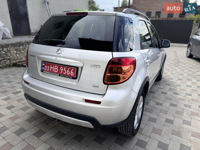 Серый Сузуки СХ4, объемом двигателя 1.6 л и пробегом 160 тыс. км за 8200 $, фото 6 на Automoto.ua