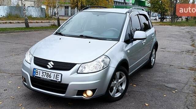 Серый Сузуки СХ4, объемом двигателя 2 л и пробегом 184 тыс. км за 7900 $, фото 3 на Automoto.ua