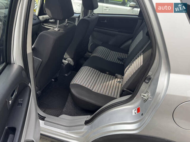 Серый Сузуки СХ4, объемом двигателя 1.6 л и пробегом 160 тыс. км за 8200 $, фото 19 на Automoto.ua