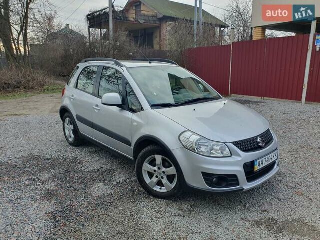 Серый Сузуки СХ4, объемом двигателя 1.6 л и пробегом 118 тыс. км за 9500 $, фото 1 на Automoto.ua