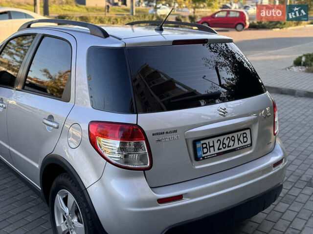 Сірий Сузукі СХ4, об'ємом двигуна 2 л та пробігом 100 тис. км за 8400 $, фото 13 на Automoto.ua