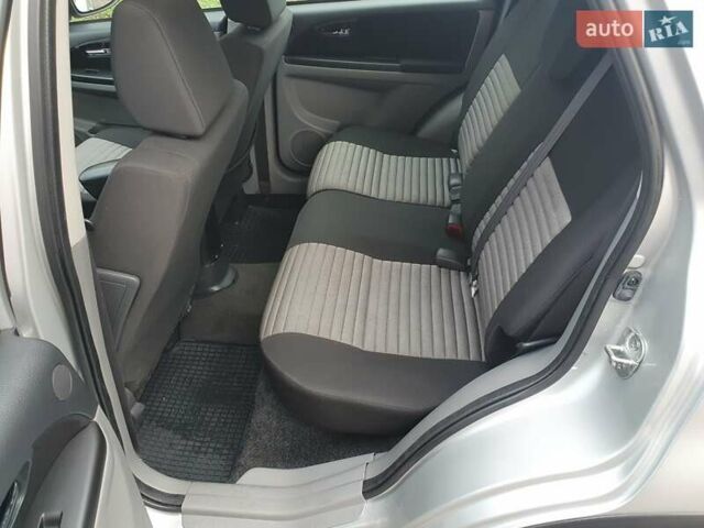 Серый Сузуки СХ4, объемом двигателя 1.6 л и пробегом 118 тыс. км за 9500 $, фото 13 на Automoto.ua