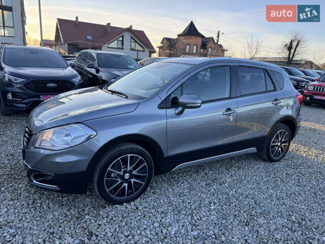 Серый Сузуки СХ4, объемом двигателя 1.6 л и пробегом 248 тыс. км за 9600 $, фото 3 на Automoto.ua