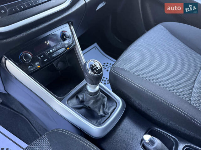 Серый Сузуки СХ4, объемом двигателя 1.6 л и пробегом 248 тыс. км за 9600 $, фото 32 на Automoto.ua