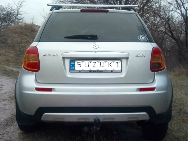 Сузуки СХ4 2013 в Светловдске на Automoto.ua Серый Сузуки СХ4, объемом двигателя 2 л и пробегом 164 тыс. км за 12500 $, фото 4 на Automoto.ua