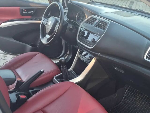 Серый Сузуки СХ4, объемом двигателя 1.6 л и пробегом 83 тыс. км за 4000 $, фото 7 на Automoto.ua