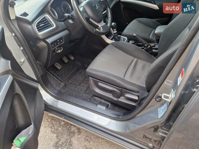 Серый Сузуки СХ4, объемом двигателя 1.6 л и пробегом 196 тыс. км за 10950 $, фото 14 на Automoto.ua