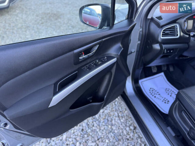 Серый Сузуки СХ4, объемом двигателя 1.6 л и пробегом 248 тыс. км за 9600 $, фото 26 на Automoto.ua