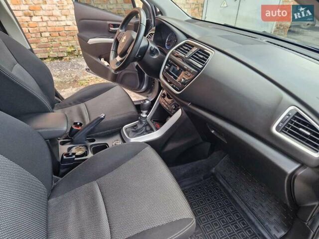 Серый Сузуки СХ4, объемом двигателя 1.6 л и пробегом 196 тыс. км за 10950 $, фото 21 на Automoto.ua