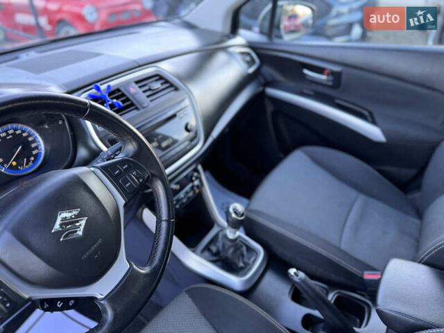 Серый Сузуки СХ4, объемом двигателя 1.6 л и пробегом 248 тыс. км за 9600 $, фото 30 на Automoto.ua