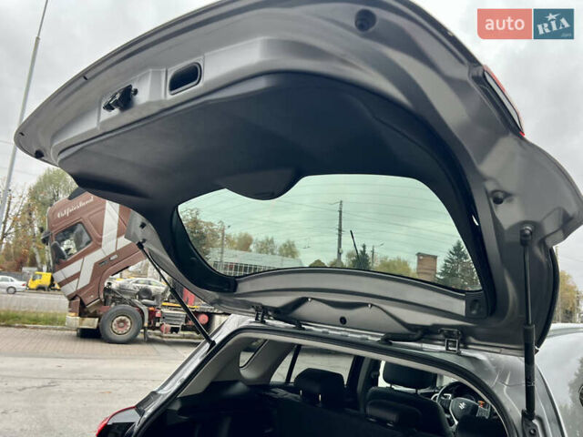 Сузуки СХ4 2014 в Житомире на Automoto.ua Серый Сузуки СХ4, объемом двигателя 1.59 л и пробегом 125 тыс. км за 14500 $, фото 27 на Automoto.ua