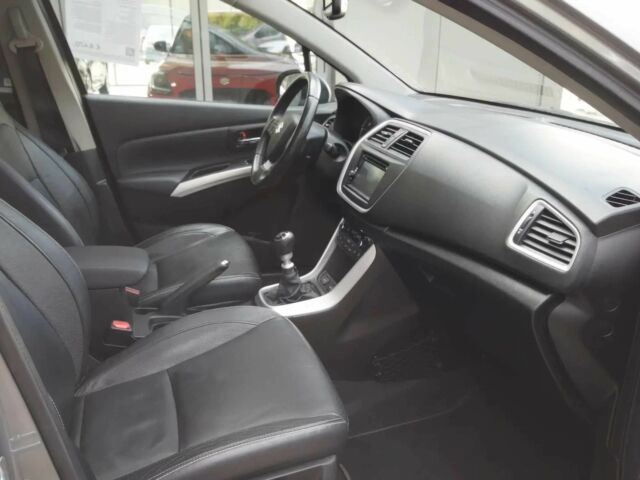 Сірий Сузукі СХ4, об'ємом двигуна 1.6 л та пробігом 83 тис. км за 6000 $, фото 6 на Automoto.ua