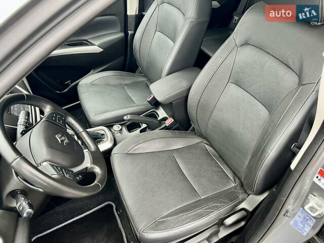 Сірий Сузукі СХ4, об'ємом двигуна 1.6 л та пробігом 126 тис. км за 13999 $, фото 31 на Automoto.ua