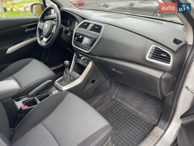 Сузуки СХ4 2014 в Николаеве на Automoto.ua Серый Сузуки СХ4, объемом двигателя 1.6 л и пробегом 51 тыс. км за 11900 $, фото 12 на Automoto.ua