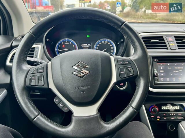 Сузуки СХ4 2014 в Житомире на Automoto.ua Серый Сузуки СХ4, объемом двигателя 1.59 л и пробегом 125 тыс. км за 14500 $, фото 47 на Automoto.ua