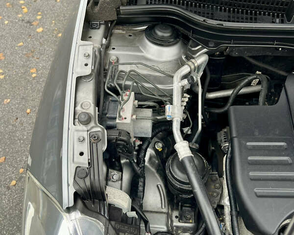 Сірий Сузукі СХ4, об'ємом двигуна 1.6 л та пробігом 126 тис. км за 13999 $, фото 52 на Automoto.ua