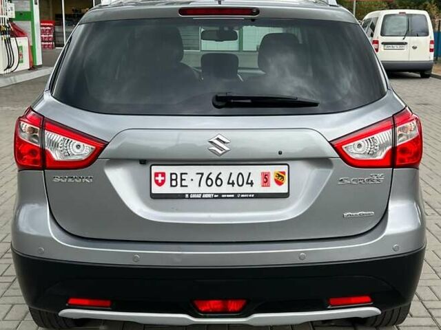 Сузуки СХ4 2014 в Житомире на Automoto.ua Серый Сузуки СХ4, объемом двигателя 1.6 л и пробегом 109 тыс. км за 13999 $, фото 9 на Automoto.ua