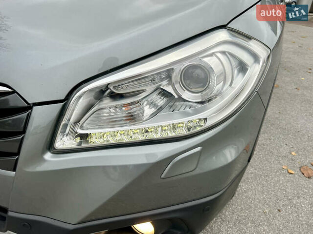 Сузуки СХ4 2014 в Житомире на Automoto.ua Серый Сузуки СХ4, объемом двигателя 1.59 л и пробегом 125 тыс. км за 14500 $, фото 37 на Automoto.ua