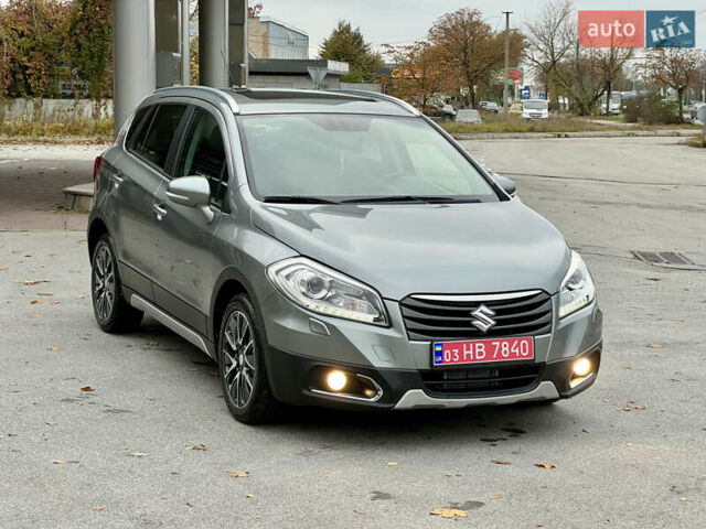 Сузуки СХ4 2014 в Житомире на Automoto.ua Серый Сузуки СХ4, объемом двигателя 1.59 л и пробегом 125 тыс. км за 14500 $, фото 2 на Automoto.ua