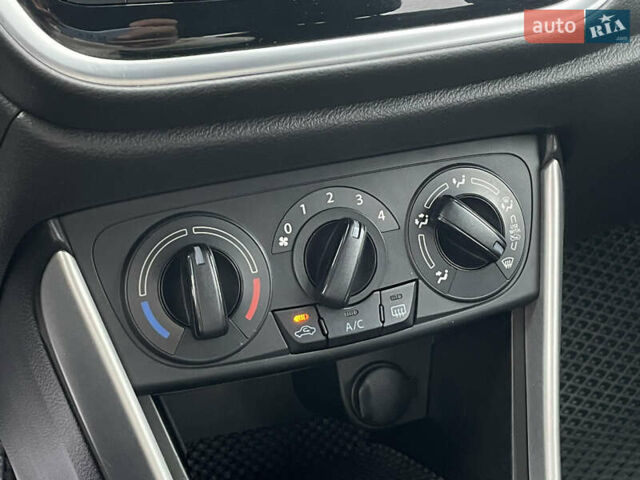 Серый Сузуки СХ4, объемом двигателя 1.59 л и пробегом 249 тыс. км за 10550 $, фото 16 на Automoto.ua