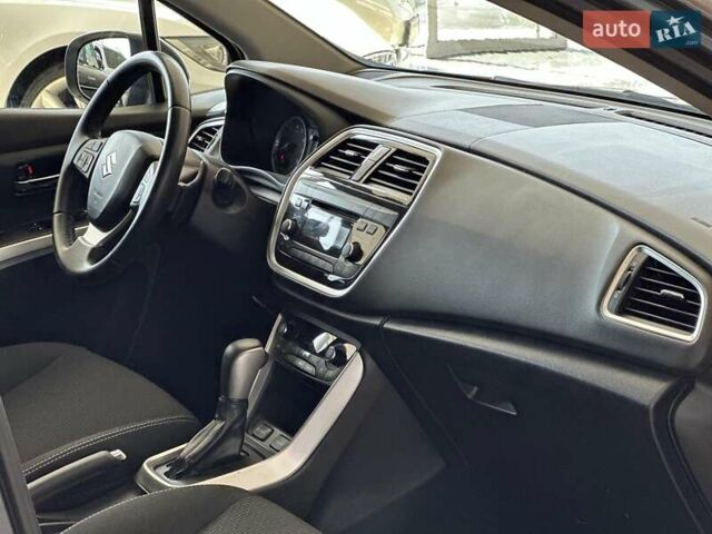 Серый Сузуки СХ4, объемом двигателя 1.6 л и пробегом 86 тыс. км за 13490 $, фото 17 на Automoto.ua